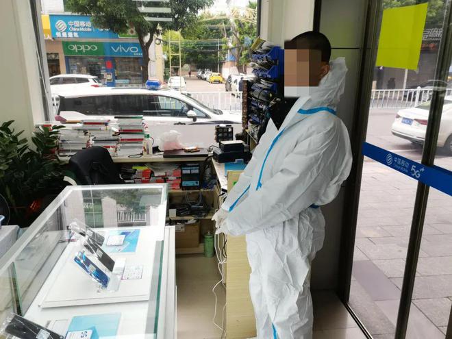 泛亚·电竞(中国)官方网站肇庆社会治安“大扫除”盗窃嫌疑人落网！公安速破系列入室(图2)
