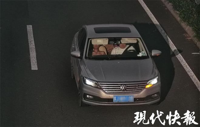 泛亚·电竞(中国)官方网站两男子跨市盗窃名贵烟酒随后一人上演“黑吃黑”(图2)