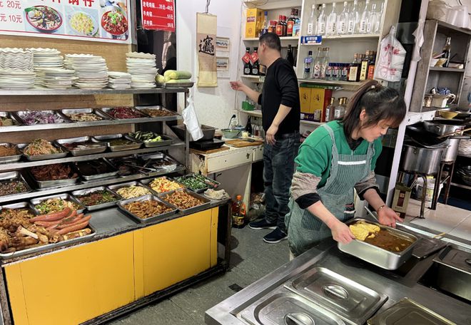 泛亚电竞【小店故事】三十年只为做好一碗面！