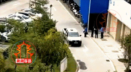 泛亚·电竞(中国)官方网站拆吗？容县厢南出租后改装业主们已经投诉！(图8)