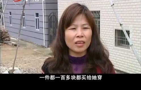 泛亚电竞一把卷帘门遥控器带走了两个无知女孩父母情何以堪啊？痛心！(图5)