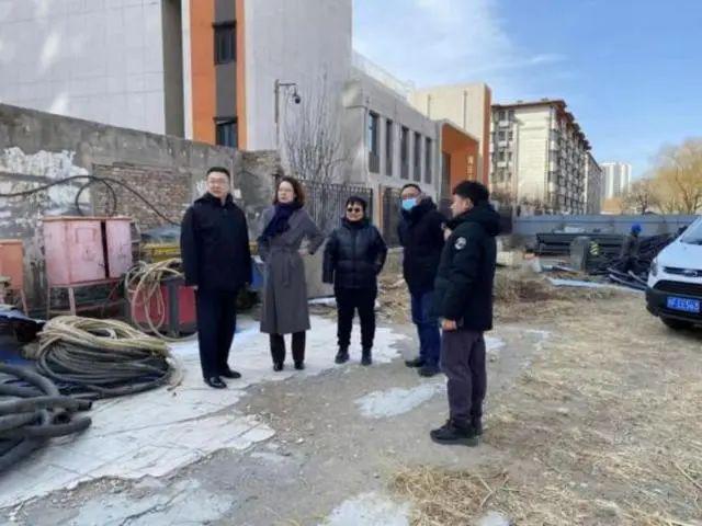 泛亚·电竞(中国)官方网站丰台这里闲置空地盘活 高效增“桩”破“停车充电难”(图2)
