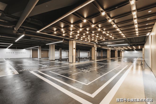 泛亚·电竞(中国)官方网站2024保利海上瑧悦(售楼处)官方网站-海上瑧悦百度百(图26)