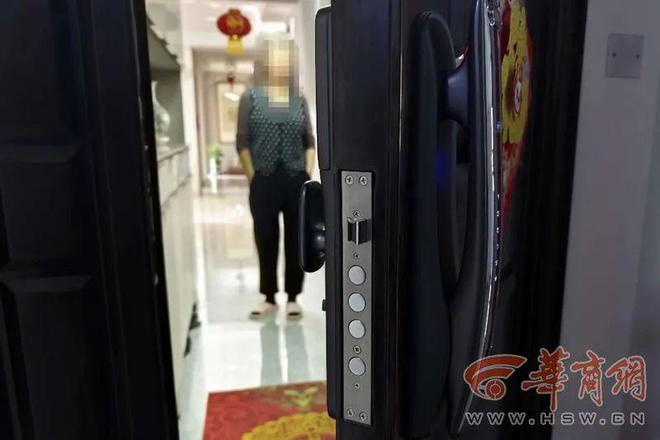 泛亚电竞短视频平台近千元购置的智能锁 疑似被外人“刷脸”解锁 业主已报警