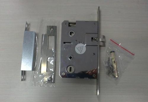泛亚·电竞(中国)官方网站老式防盗门锁体拆卸与安装(图2)