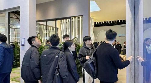 泛亚·电竞(中国)官方网站富轩全屋门窗广州设计周「·第三空间」精彩收官(图9)