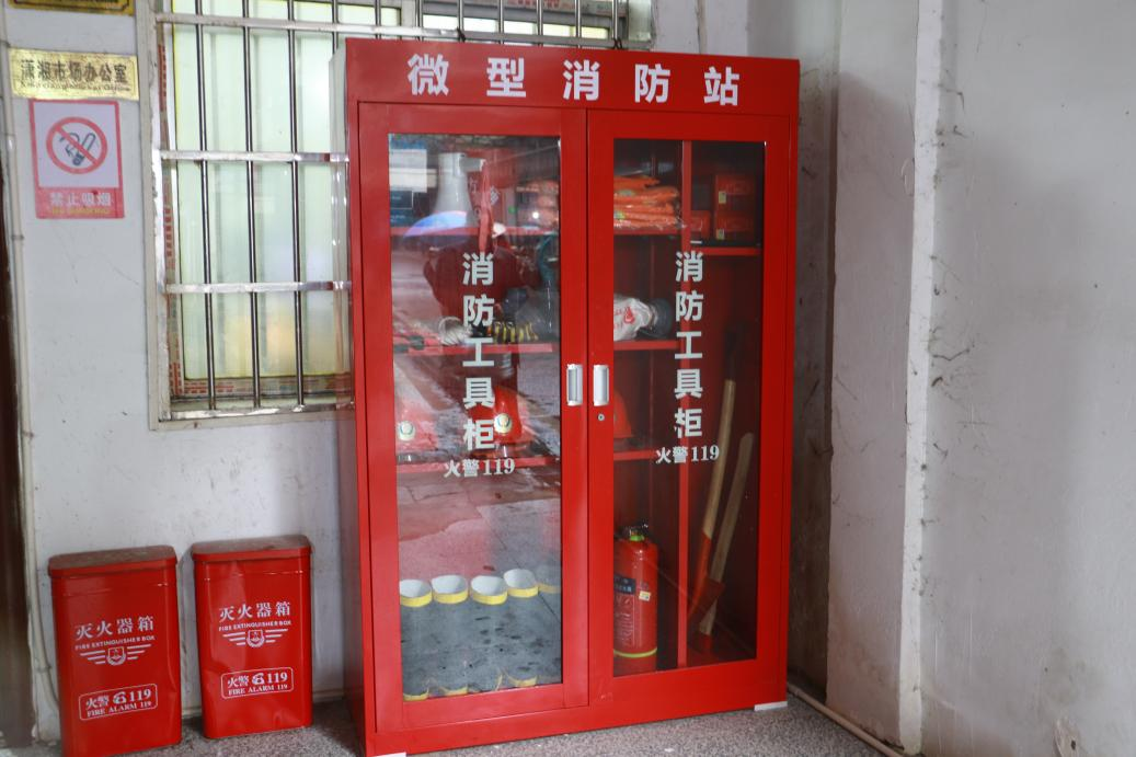 泛亚·电竞(中国)官方网站农贸市场“焕新颜” “烟火气”里显文明(图2)