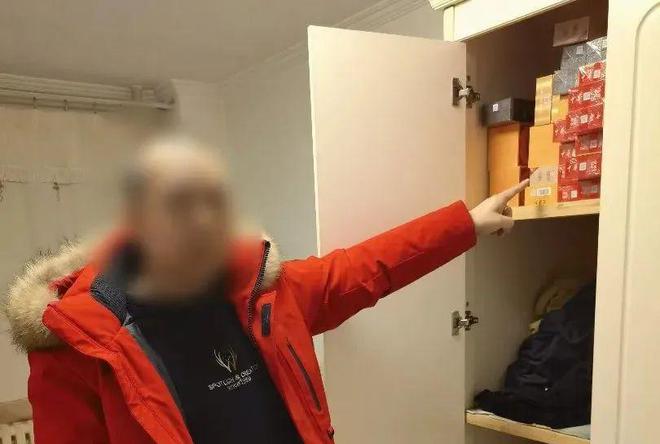 泛亚·电竞(中国)官方网站上午报案下午破案大兴警方12小时抓获盗窃嫌疑人！(图3)