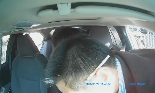 泛亚电竞顺风车司机因拉乘客遭拘留10小时背后惊人曝光！(图3)