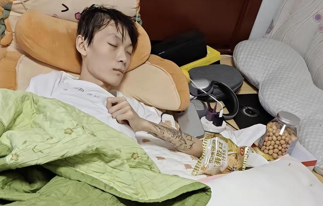 泛亚·电竞(中国)官方网站正月没过完就有4位网红去世有人接连倒霉出事有人一语成谶(图17)