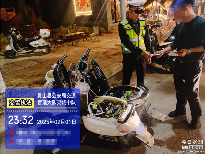 泛亚电竞非法改装“拉风”与危险同在！ 平安春运 同行(图2)